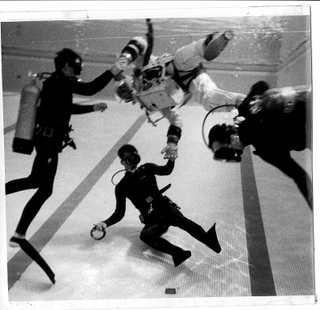 Illustration for article titled Awesome Photos of NASA Equipment Tests